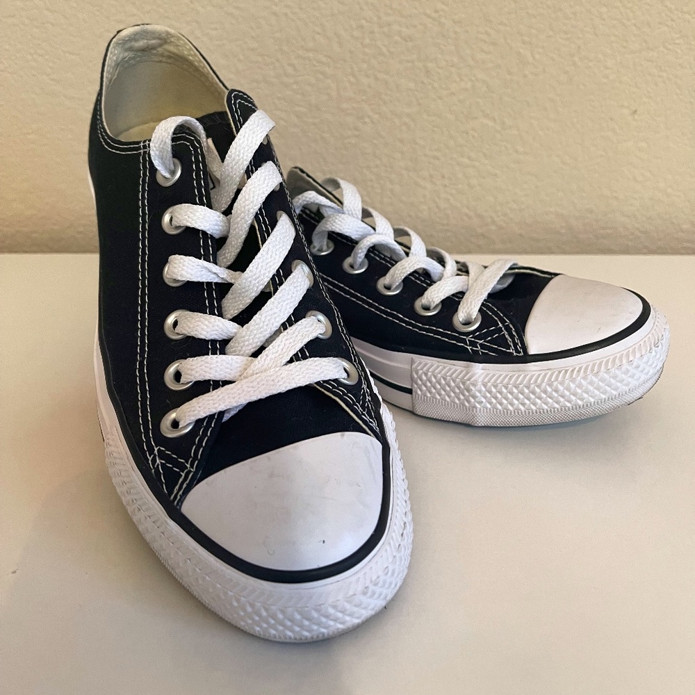CONVERSE black/white